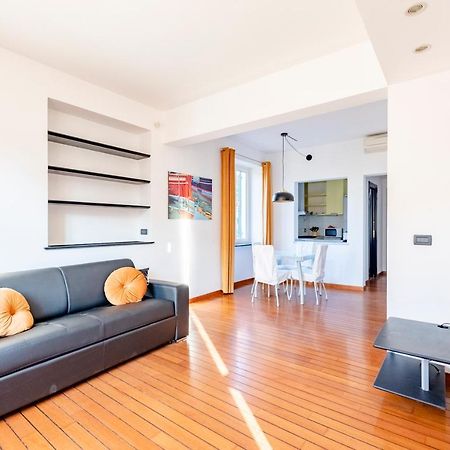 ジェノヴァJoivy Modern Flat Next To The Seaアパートメント エクステリア 写真