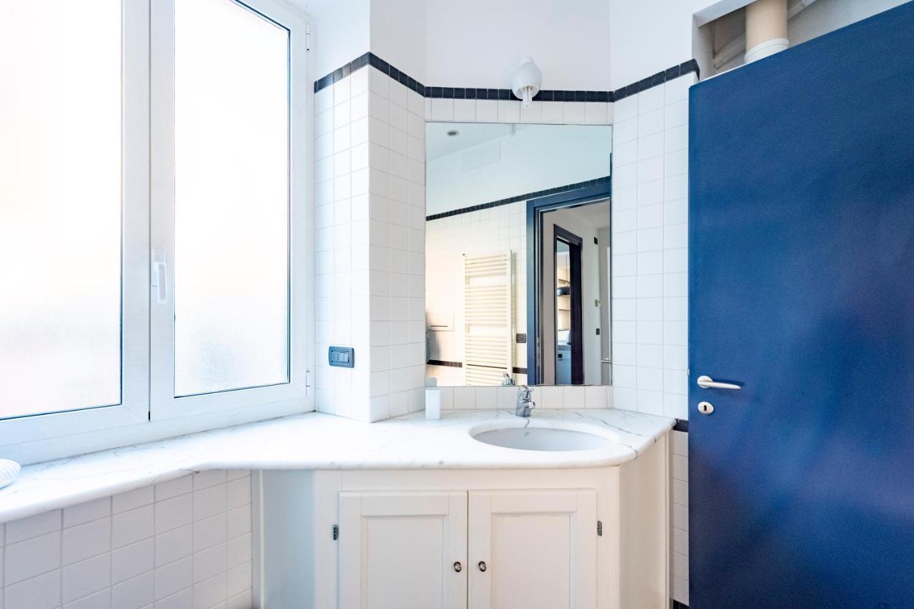 ジェノヴァJoivy Modern Flat Next To The Seaアパートメント エクステリア 写真